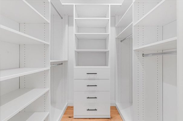 Interior, Walk-in Closets, Wood Texture Flooring