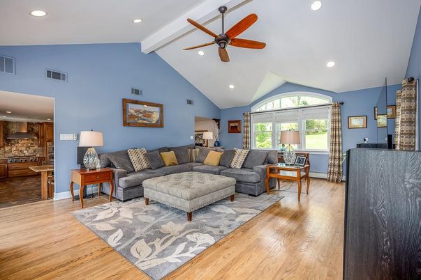 Interior, Kitchen, Living room, Recessed Lighting, Wood Texture Flooring