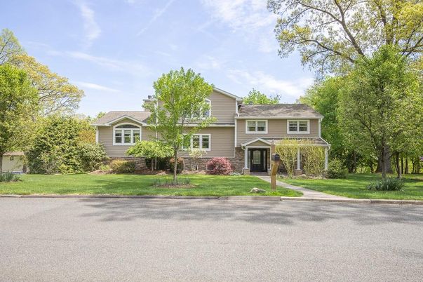 Backyard, Exterior, Facade, Georgian