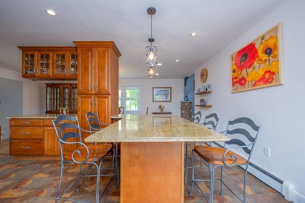 Dining room, Interior, Pendant Lights, Recessed Lighting
