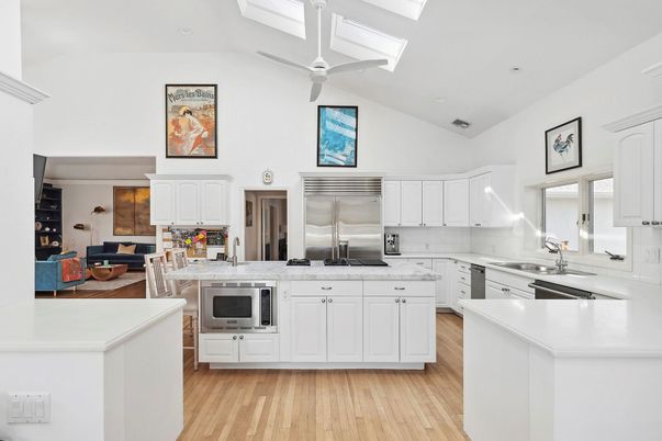 Interior, Kitchen, Living room, Stainless Steel Appliances, Wood Texture Flooring