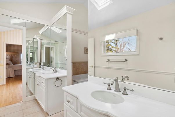 Bathroom, Dual Sink Vanities, Interior, Wood Texture Flooring