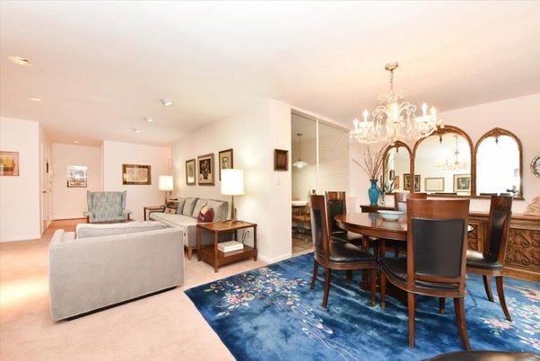 Chandelier, Dining room, Interior, Living room, Recessed Lighting