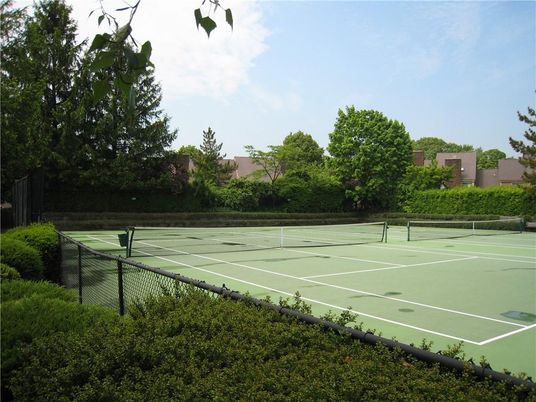 Exterior, Tennis Courts