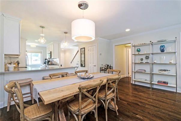 Dining room, Interior, Kitchen, Pendant Lights, Recessed Lighting, Wood Texture Flooring