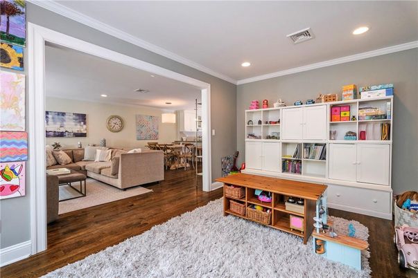 Dining room, Interior, Living room, Pendant Lights, Recessed Lighting, Wood Texture Flooring