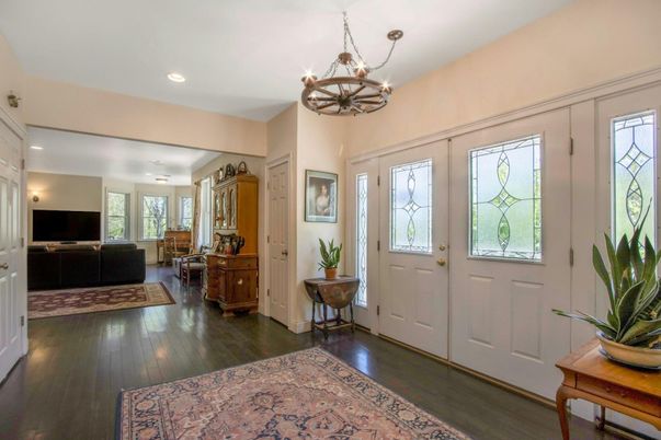Chandelier, Interior, Living room, Recessed Lighting, Wood Texture Flooring