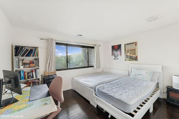 Bedroom, Home Office, Interior, Wood Texture Flooring
