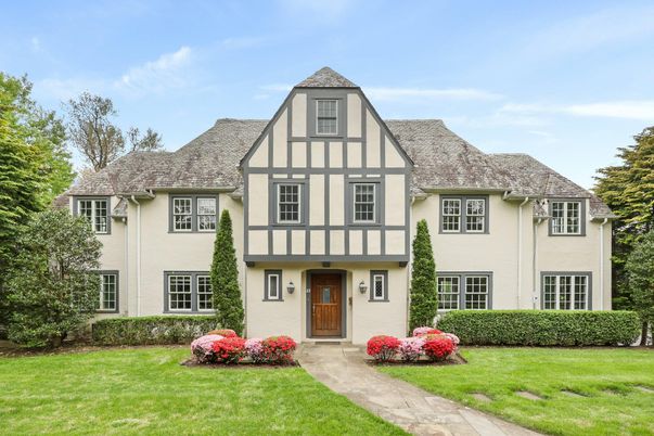 Exterior, Facade, Tudor Revival