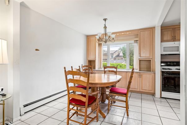 Chandelier, Dining room, Interior