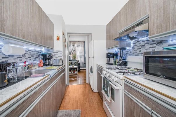 Interior, Kitchen, Wood Texture Flooring