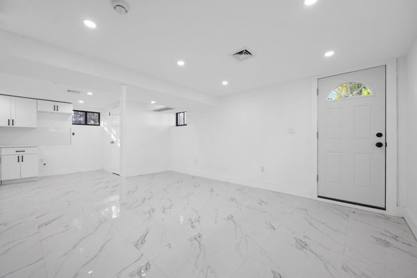 Interior, Kitchen, Marble, Recessed Lighting