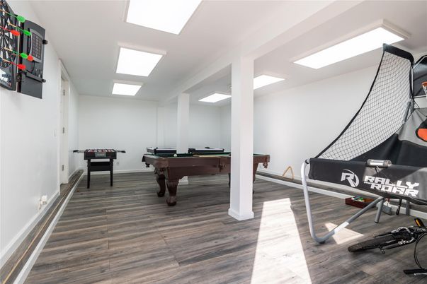 Billiard Table, Fitness Equipment, Game Room, Interior, Wood Texture Flooring