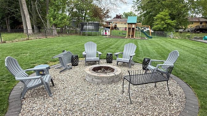 Backyard, Exterior, Playground