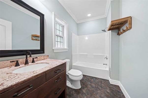 Bathroom, Interior, Recessed Lighting