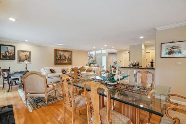 Dining room, Interior, Living room, Recessed Lighting, Wood Texture Flooring
