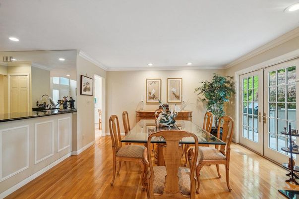 Dining room, Interior, Recessed Lighting, Wood Texture Flooring