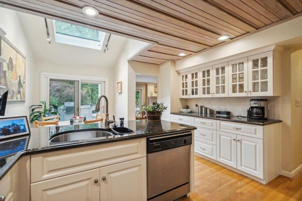 Interior, Kitchen, Recessed Lighting, Wooden Ceilings, Wood Texture Flooring