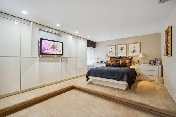 Bedroom, Interior, Recessed Lighting