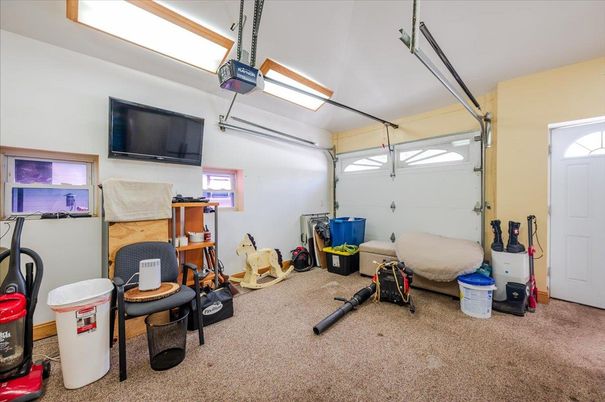 Fitness Equipment, Garage, Interior