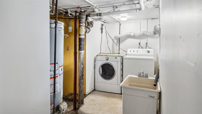 Interior, Utility Closets, Washer