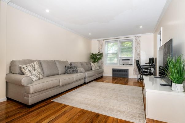 Home Office, Interior, Living room, Recessed Lighting, Wood Texture Flooring