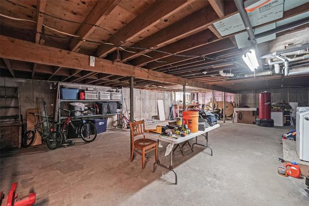 Garage, Interior, Wooden Beams, Wooden Ceilings