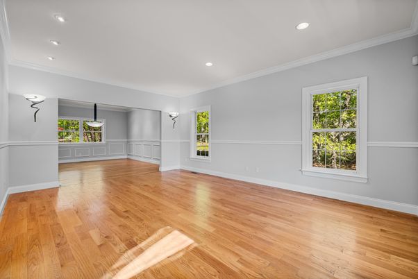 Empty room, Interior, Recessed Lighting, Wood Texture Flooring