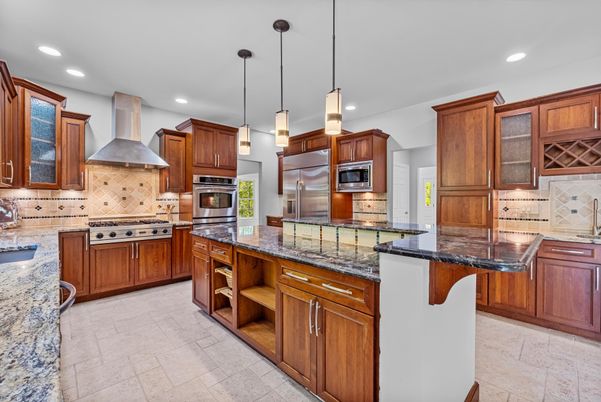Interior, Kitchen, Pendant Lights, Recessed Lighting, Stainless Steel Appliances
