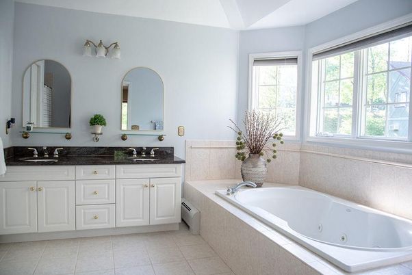 Bathroom, Dual Sink Vanities, Interior