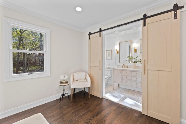 Bathroom, Interior, Recessed Lighting, Wood Texture Flooring