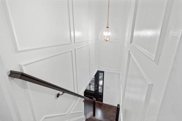 Interior, Pendant Lights, Wood Texture Flooring