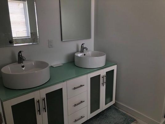 Bathroom, Dual Sink Vanities, Interior