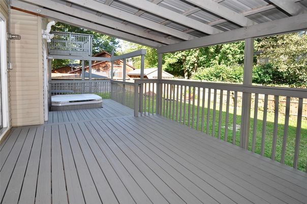 Exterior, Hot Tub