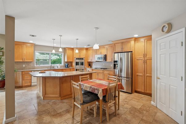 Interior, Kitchen, Pendant Lights, Recessed Lighting, Stainless Steel Appliances