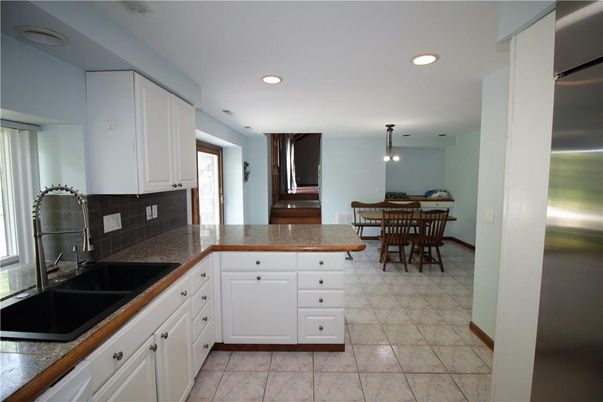 Dining room, Interior, Kitchen, Pendant Lights, Recessed Lighting