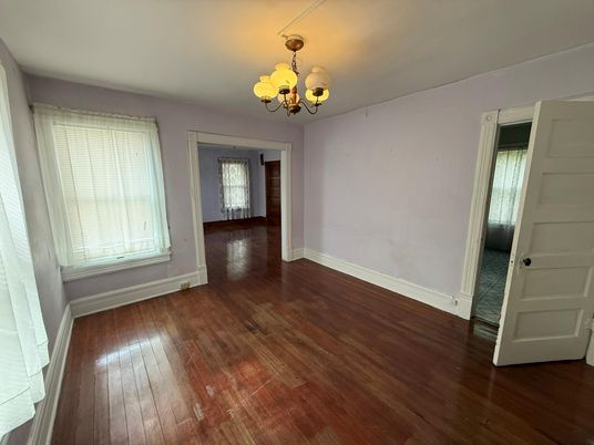 Chandelier, Empty room, Interior, Wood Texture Flooring