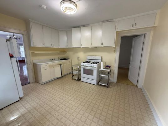 Interior, Kitchen, Washer