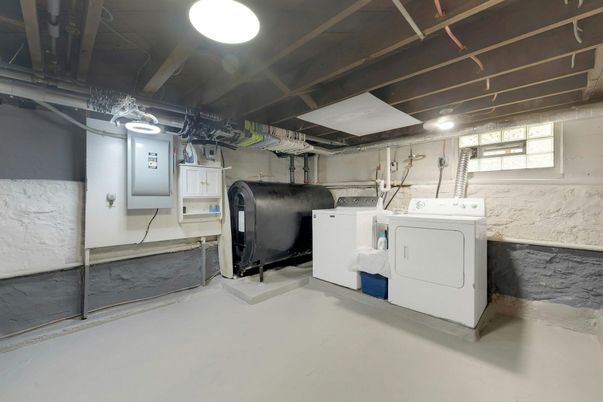 Interior, Washer