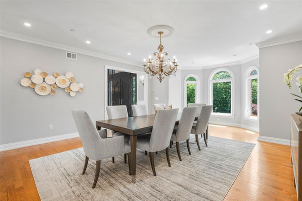 Chandelier, Dining room, Interior, Recessed Lighting, Wood Texture Flooring