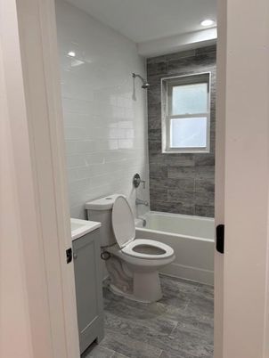 Bathroom, Interior, Recessed Lighting, Wood Texture Flooring