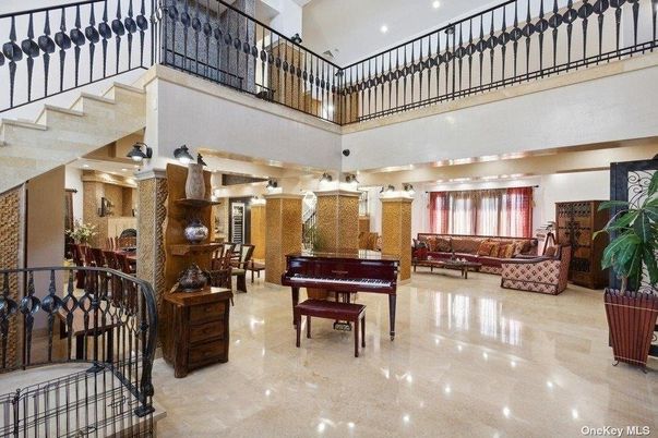 Interior, Piano, Recessed Lighting