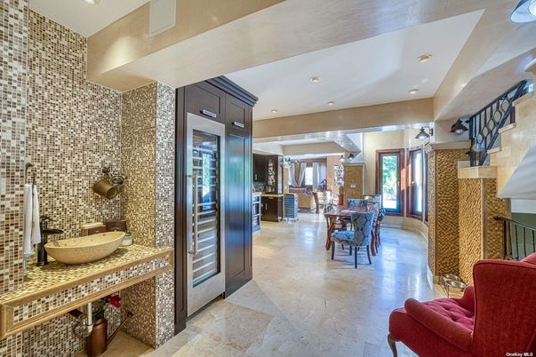 Dining room, Interior, Recessed Lighting