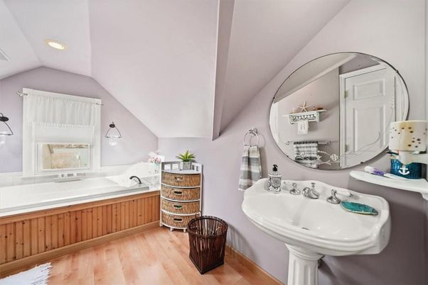 Bathroom, Interior, Recessed Lighting, Wood Texture Flooring