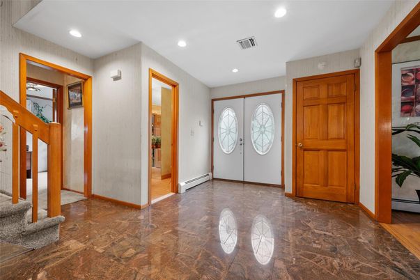 Interior, Recessed Lighting