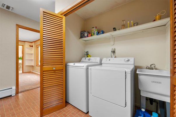 Interior, Utility Closets, Washer