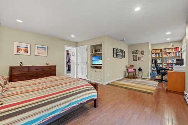 Bedroom, Home Office, Interior, Recessed Lighting, Wood Texture Flooring
