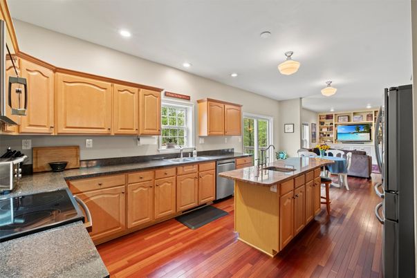 Dining room, Interior, Kitchen, Recessed Lighting, Wood Texture Flooring