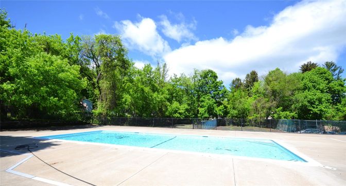 Exterior, Pool, Tennis Courts