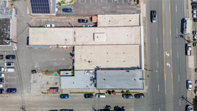 Exterior, Drone